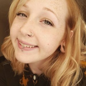 Meet your Posher, Suzi